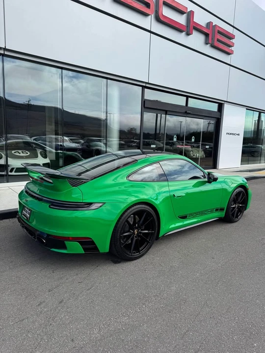 2023 Porsche 992 Carrera 4 - Image 3 of 19
