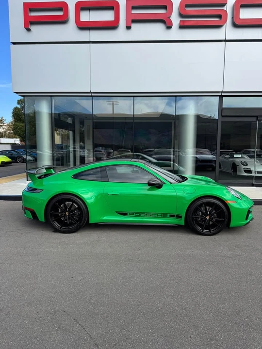 2023 Porsche 992 Carrera 4 - Image 2 of 19