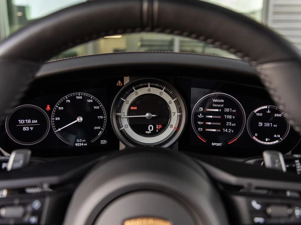 2023 Porsche 992 Carrera 4 - Image 31 of 31