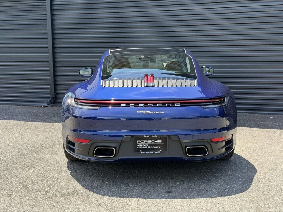 2023 Porsche 992 Carrera 4 - Image 5 of 6
