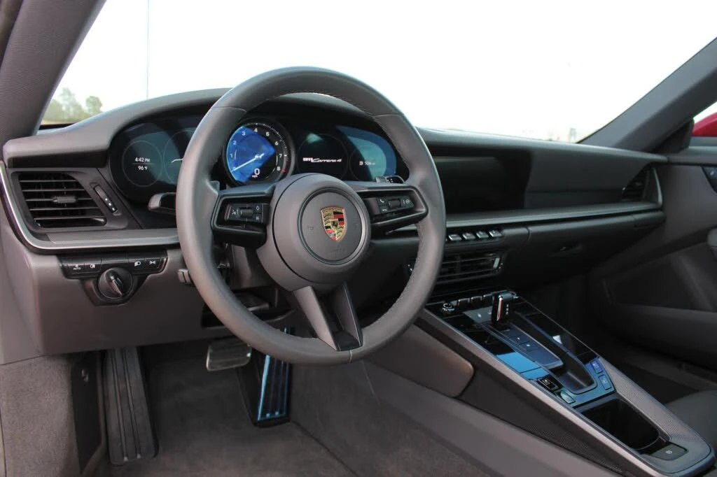 2023 Porsche 992 Carrera 4 - Image 9 of 31