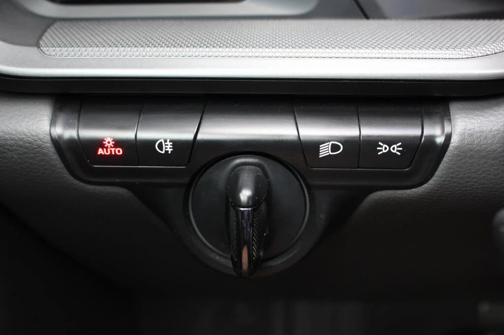 2023 Porsche 992 Carrera 4 - Image 18 of 31
