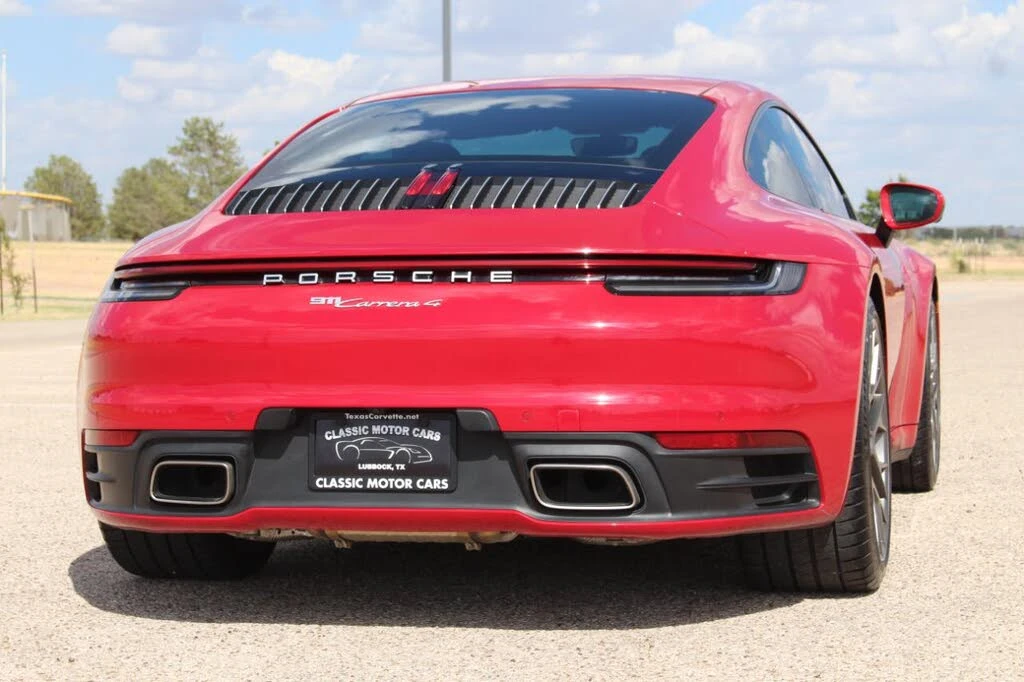 2023 Porsche 992 Carrera 4 - Image 5 of 31