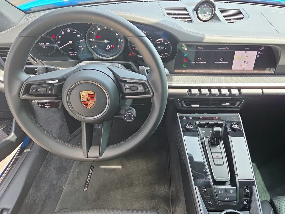 2023 Porsche 992 Carrera 4 - Image 8 of 30