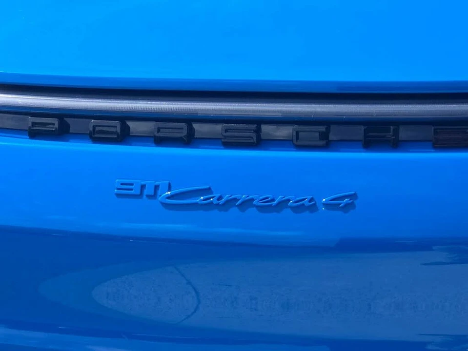 2023 Porsche 992 Carrera 4 - Image 26 of 30