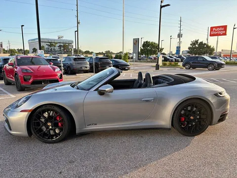2023 Porsche 911 Carrera 4 GTS Cabriolet 2D