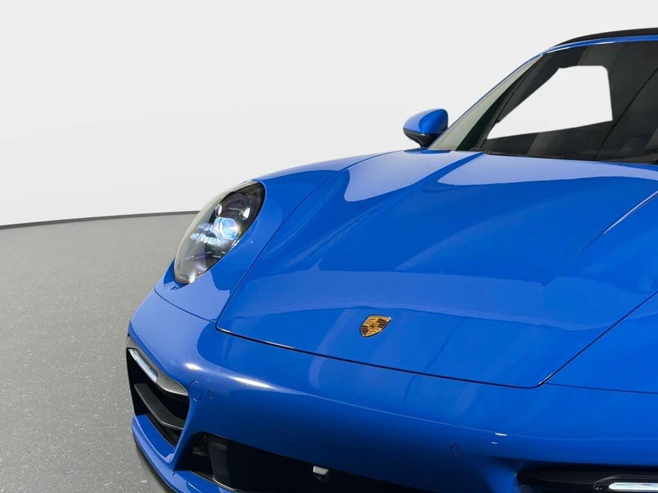 2023 Porsche 992 Carrera GTS - Image 11 of 31
