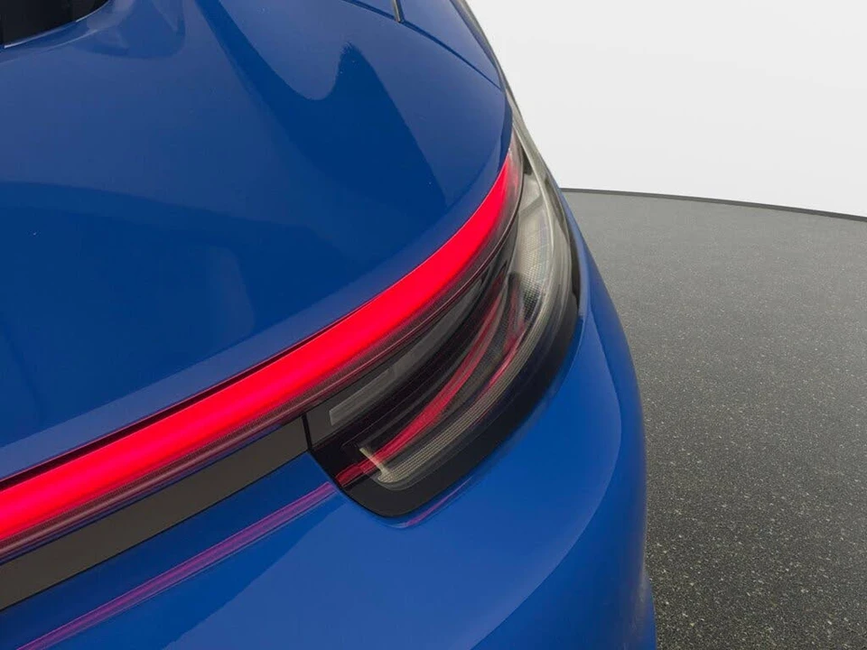 2023 Porsche 992 Carrera GTS - Image 15 of 31