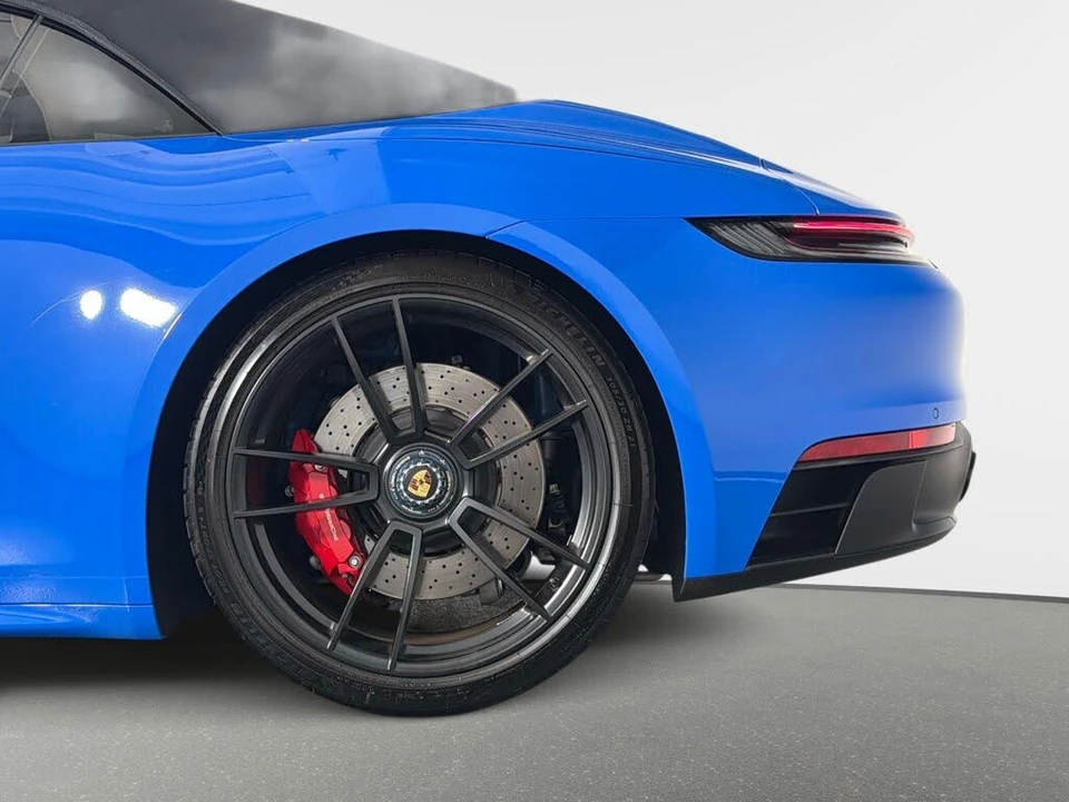 2023 Porsche 992 Carrera GTS - Image 13 of 31