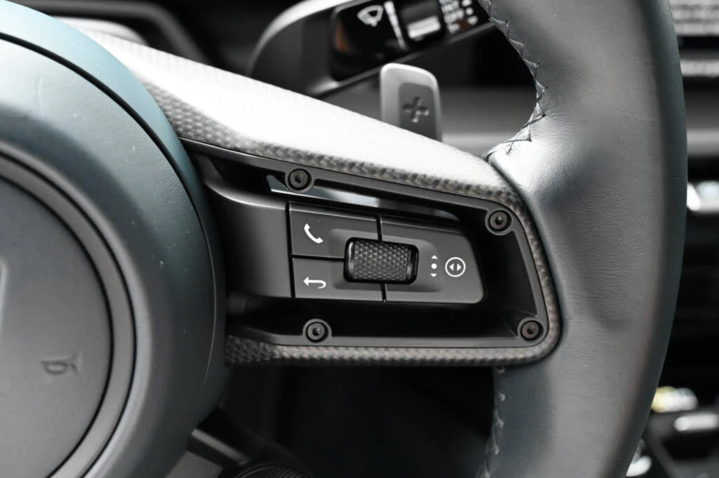 2023 Porsche 992 Carrera GTS - Image 28 of 31