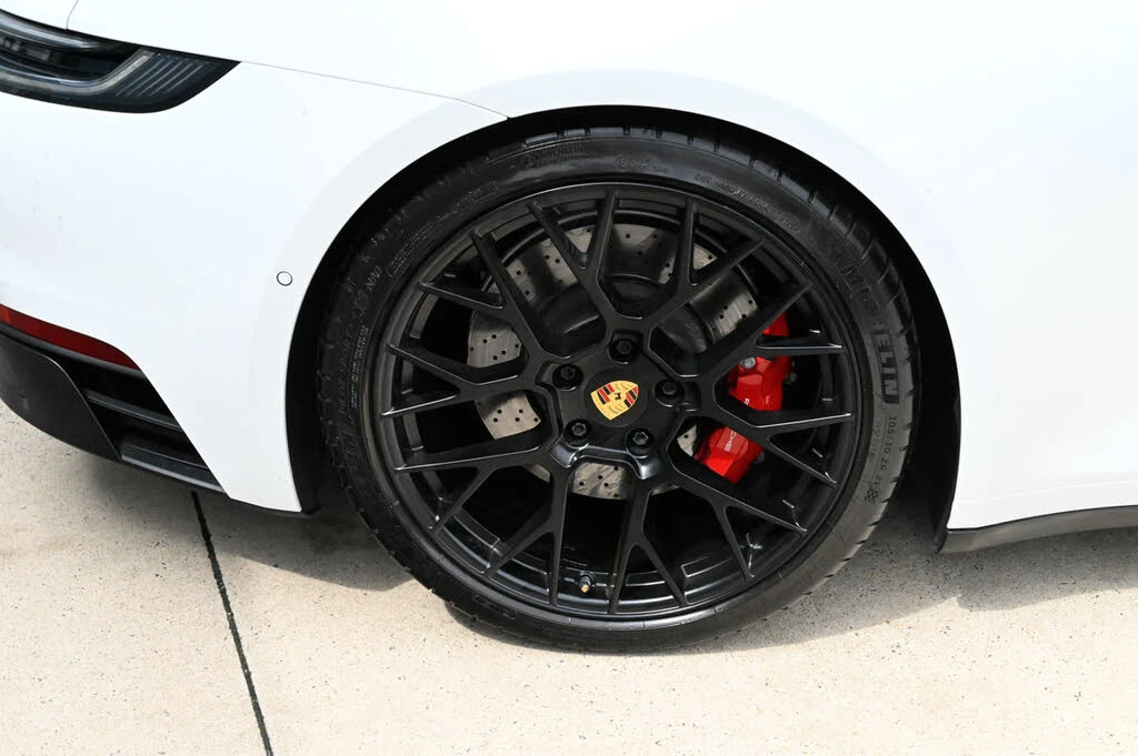 2023 Porsche 992 Carrera GTS - Image 11 of 31