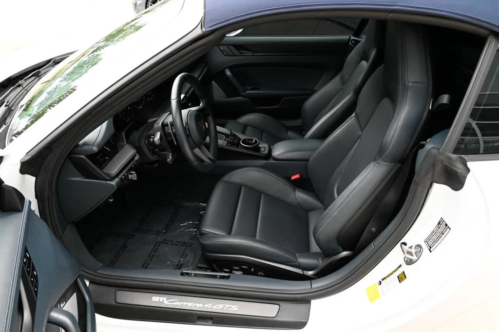 2023 Porsche 992 Carrera GTS - Image 17 of 31