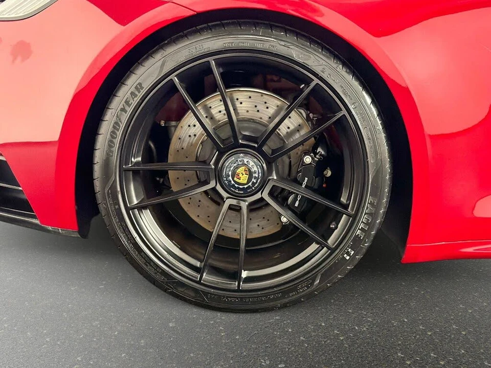 2023 Porsche 992 Carrera GTS - Image 17 of 31