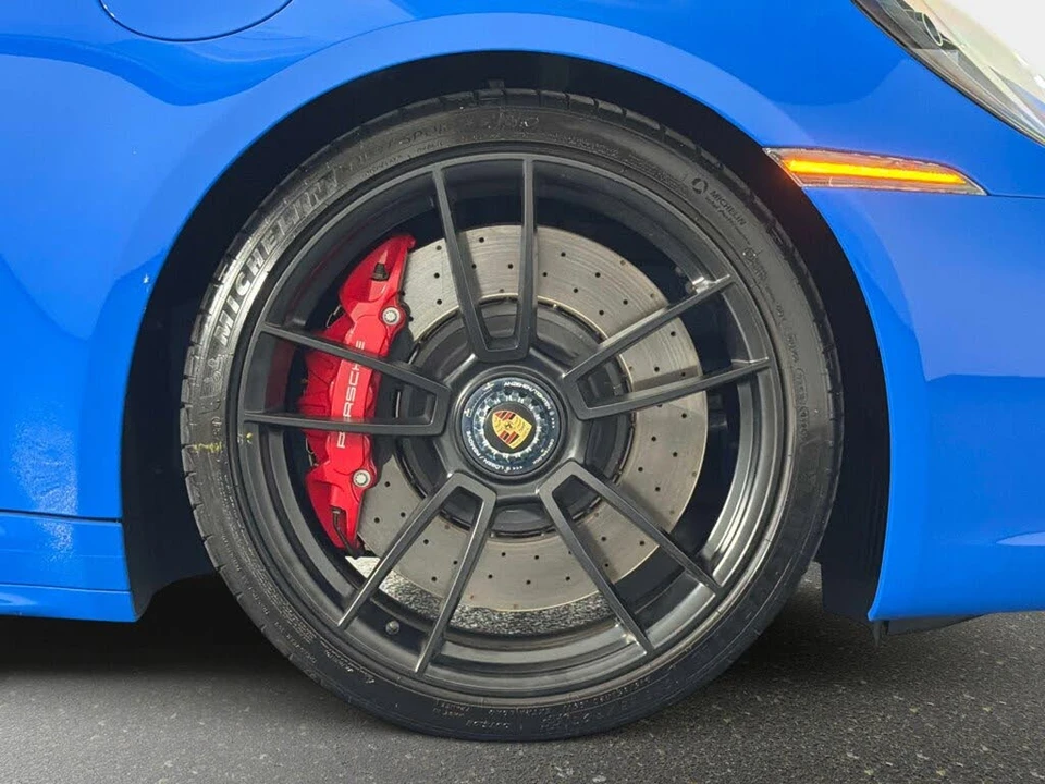 2023 Porsche 992 Carrera GTS - Image 21 of 31