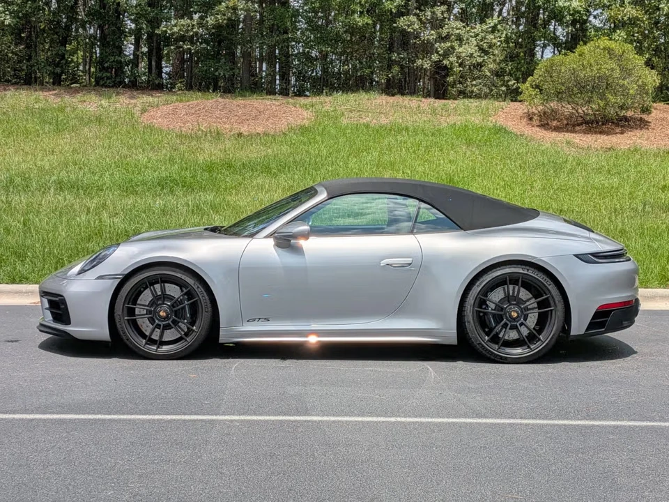 2023 Porsche 992 Carrera GTS - Image 12 of 31