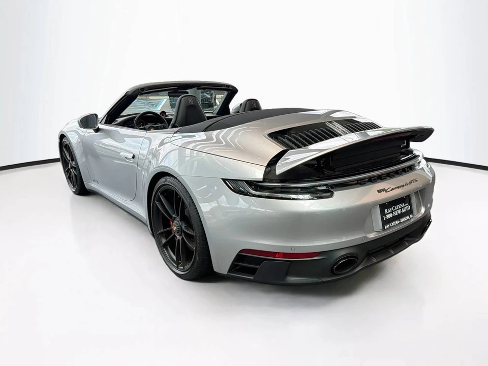 2023 Porsche 992 Carrera GTS - Image 3 of 5