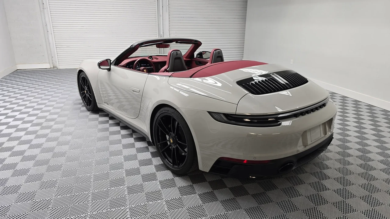 2023 Porsche 992 Carrera GTS - Image 25 of 31