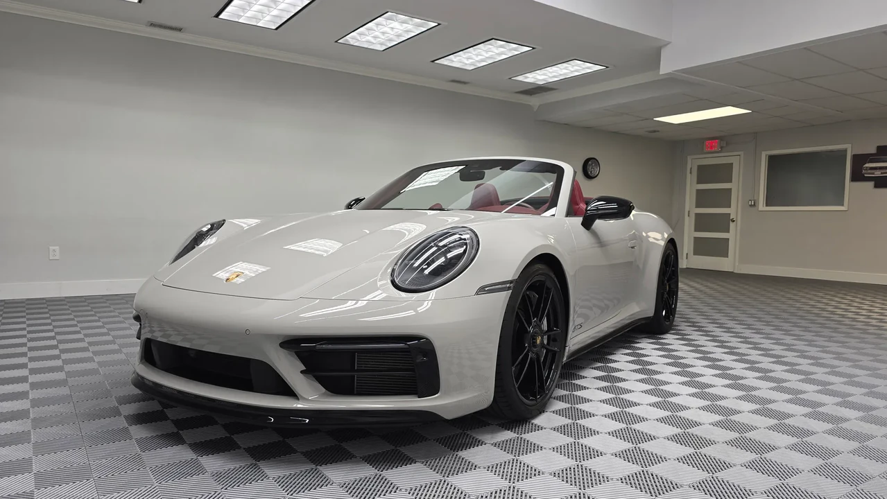 2023 Porsche 992 Carrera GTS - Image 6 of 31