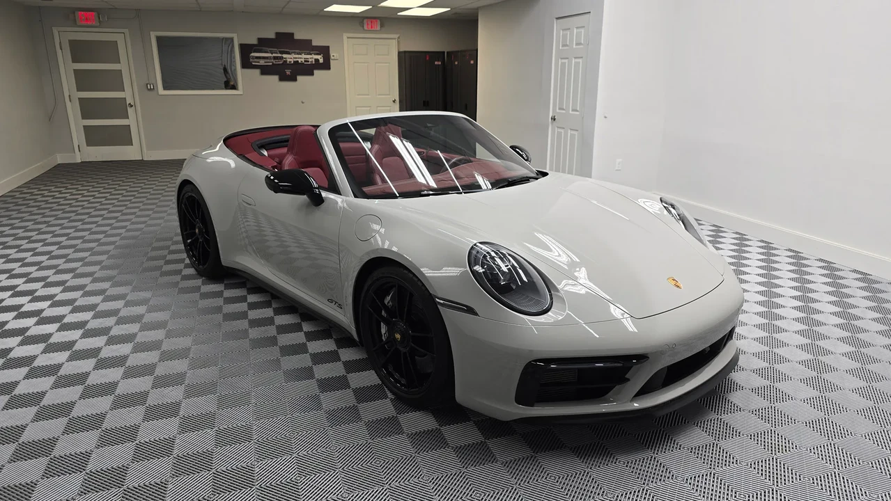 2023 Porsche 992 Carrera GTS - Image 28 of 31