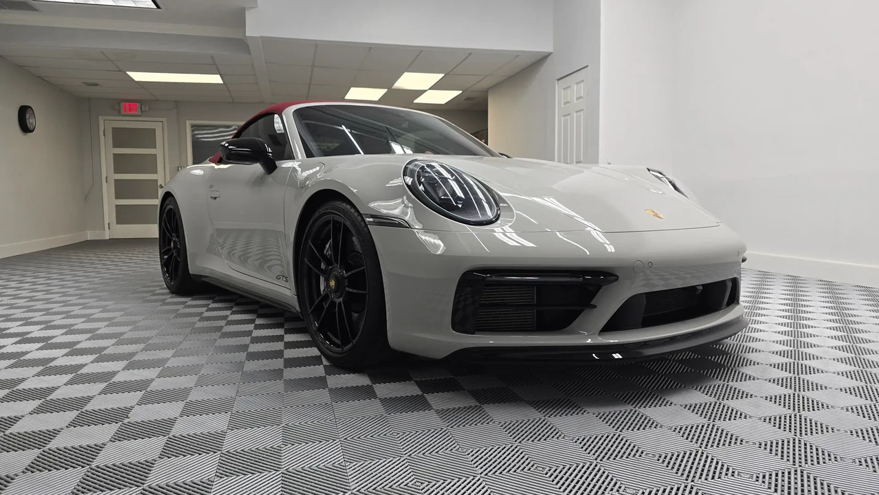 2023 Porsche 992 Carrera GTS - Image 17 of 31