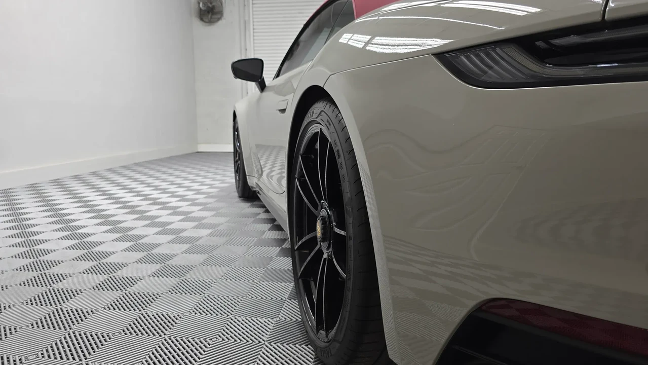 2023 Porsche 992 Carrera GTS - Image 21 of 31
