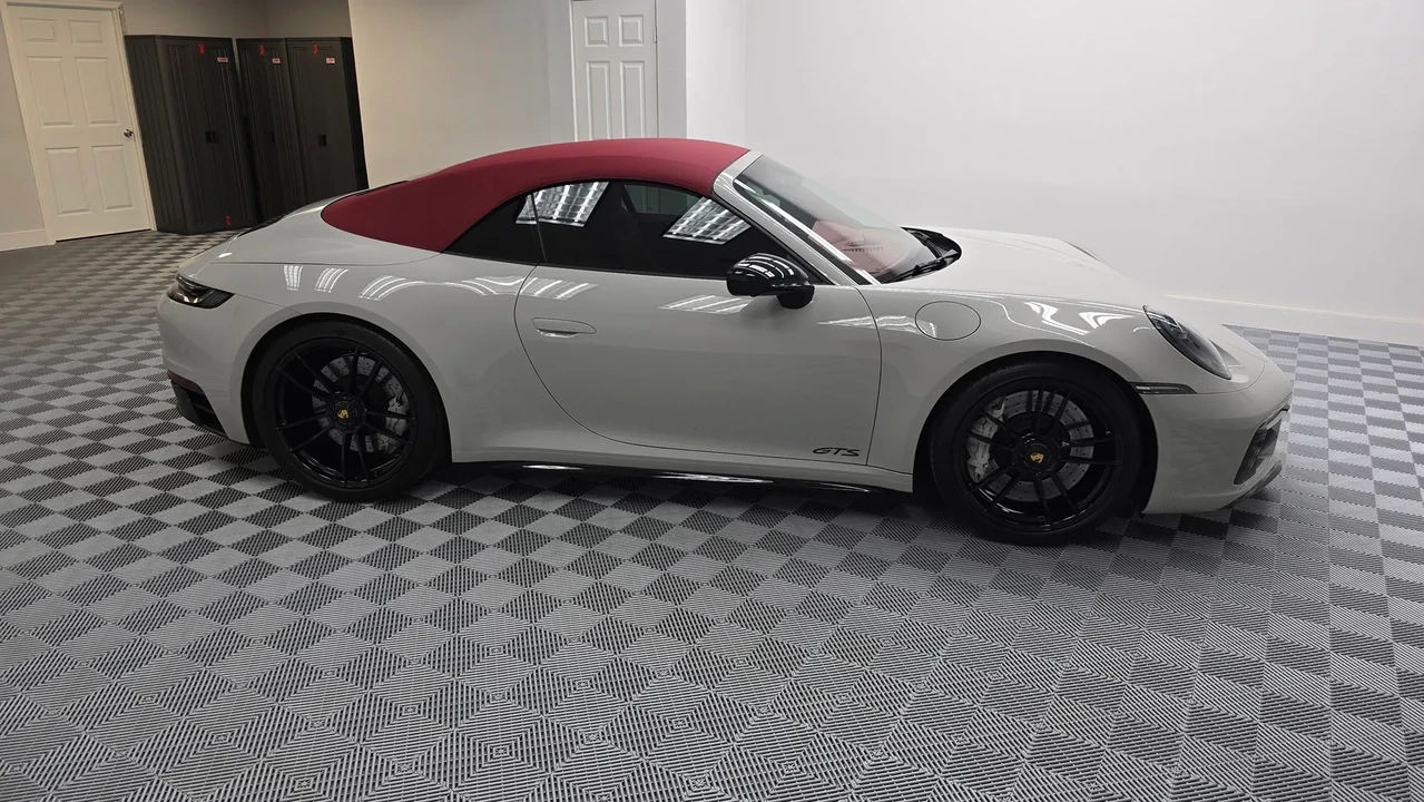 2023 Porsche 992 Carrera GTS - Image 5 of 31
