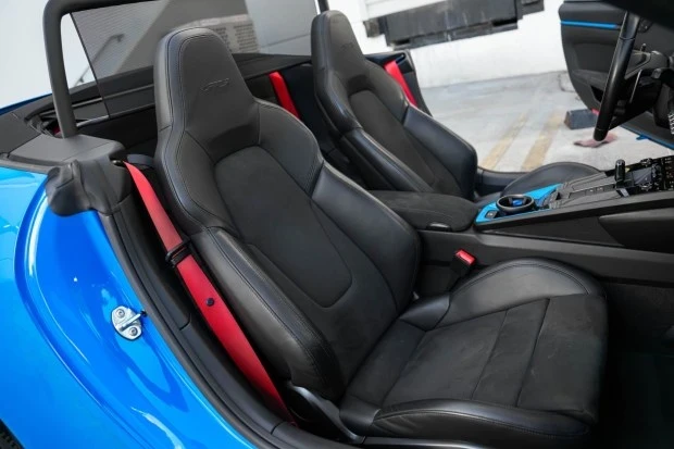 2023 Porsche 992 Carrera GTS - Image 4 of 7