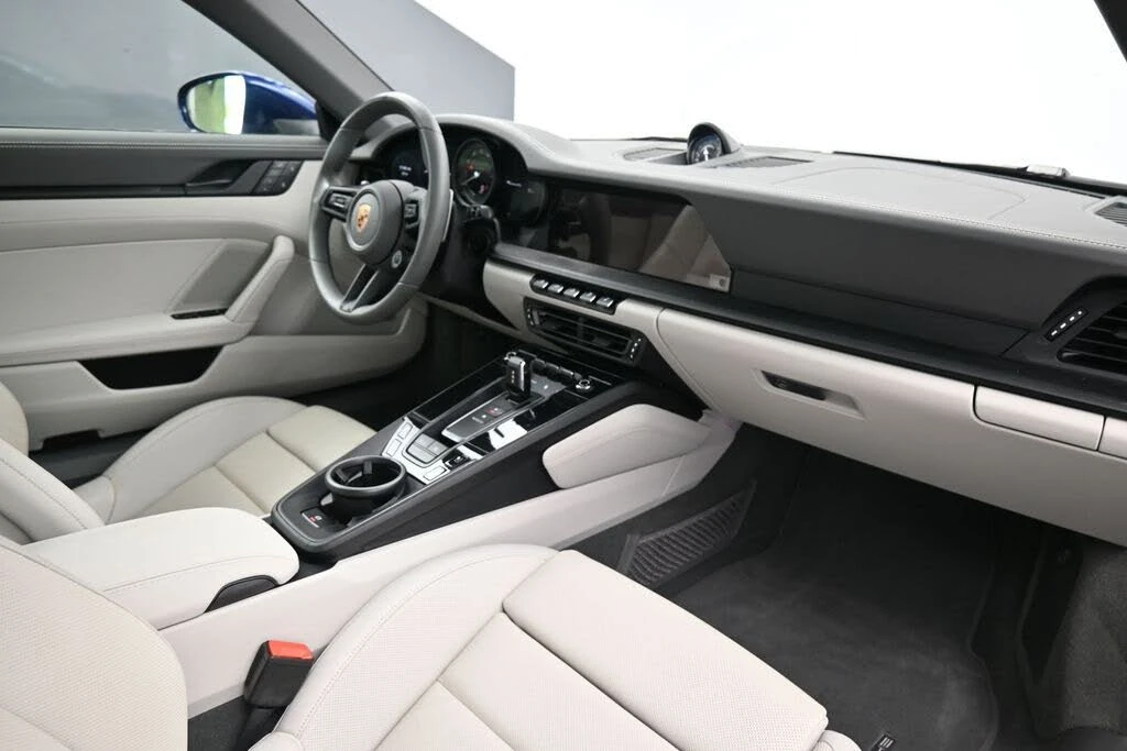 2023 Porsche 992 Carrera GTS - Image 12 of 31