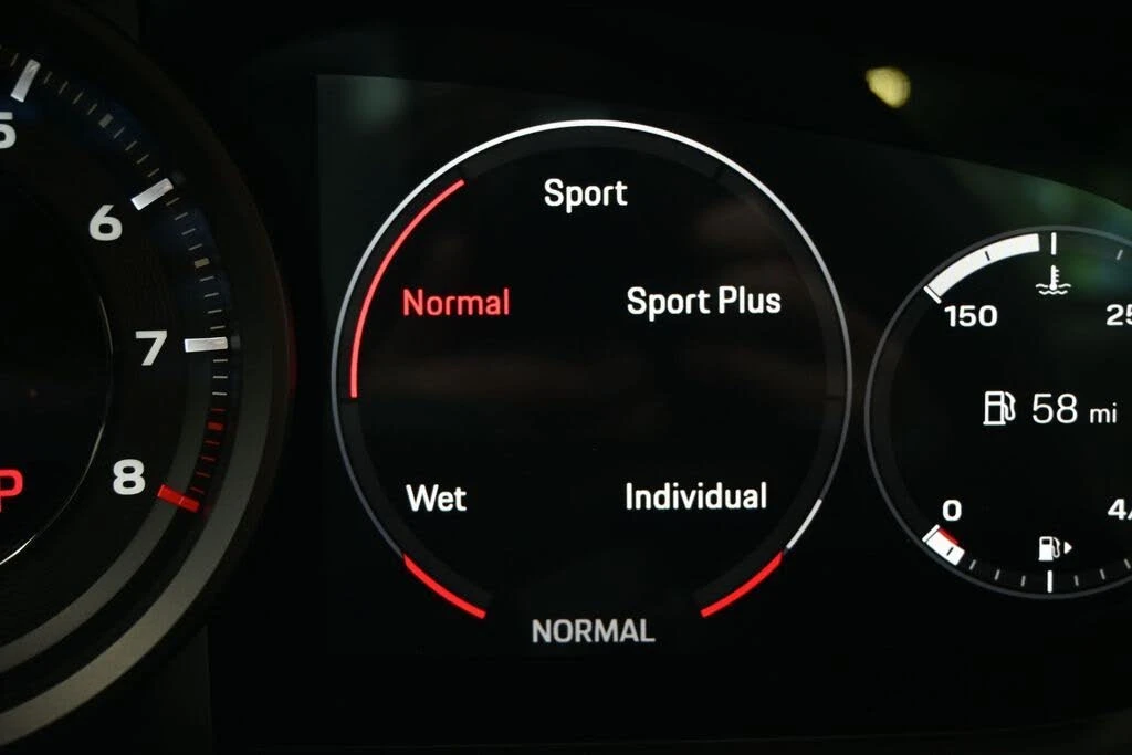 2023 Porsche 992 Carrera GTS - Image 28 of 31