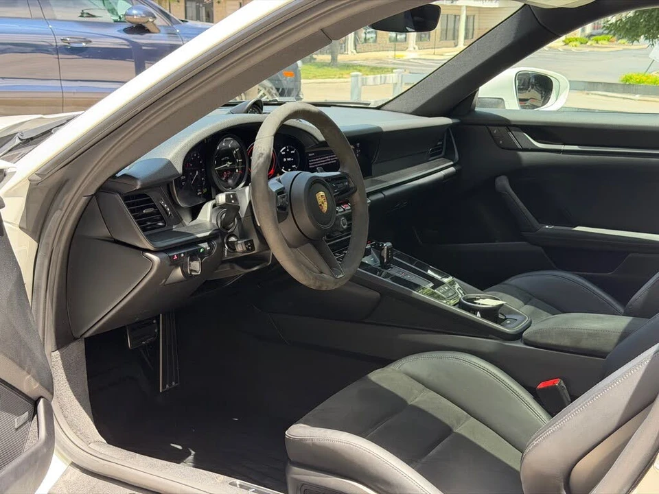 2023 Porsche 992 Carrera GTS - Image 23 of 31