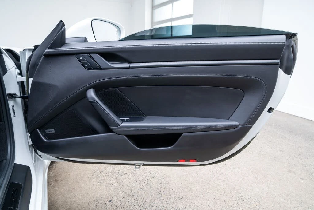 2023 Porsche 992 Carrera GTS - Image 25 of 28