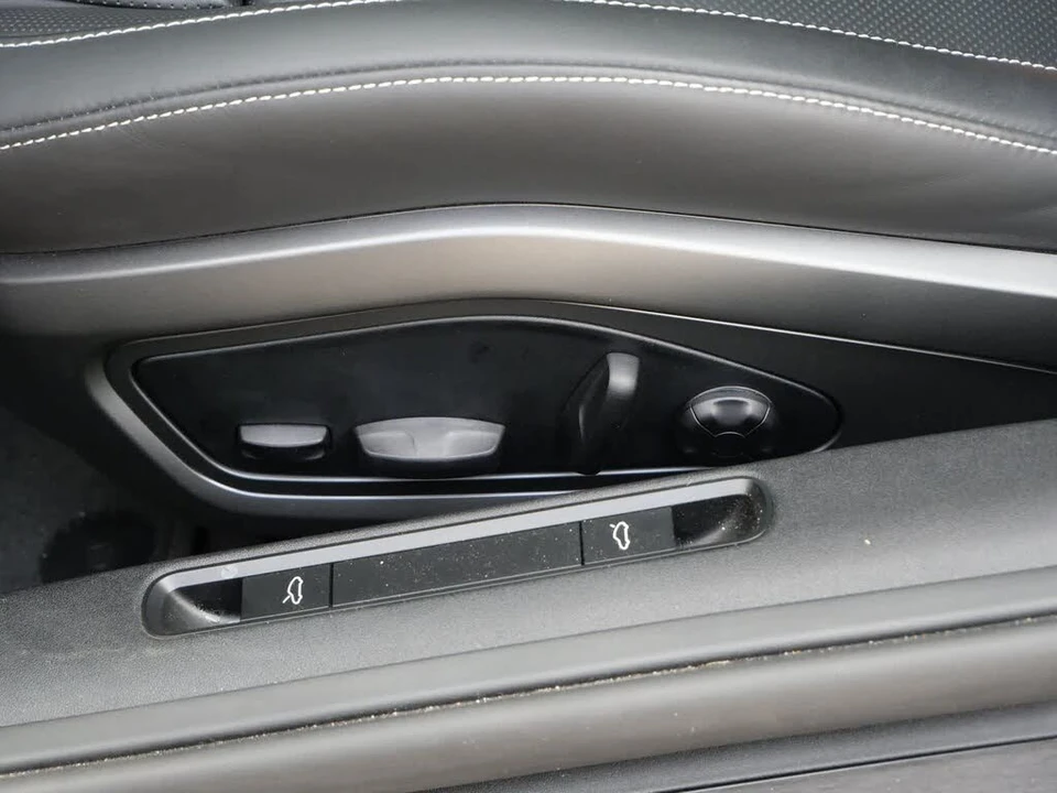 2023 Porsche 992 Carrera GTS - Image 10 of 28