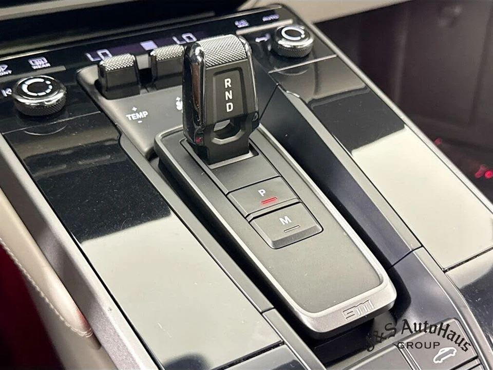 2023 Porsche 992 Carrera 4S - Image 22 of 31