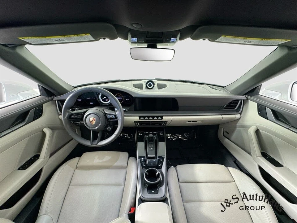 2023 Porsche 992 Carrera 4S - Image 29 of 31