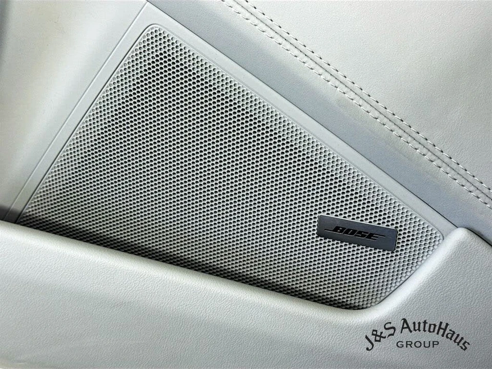 2023 Porsche 992 Carrera 4S - Image 25 of 31