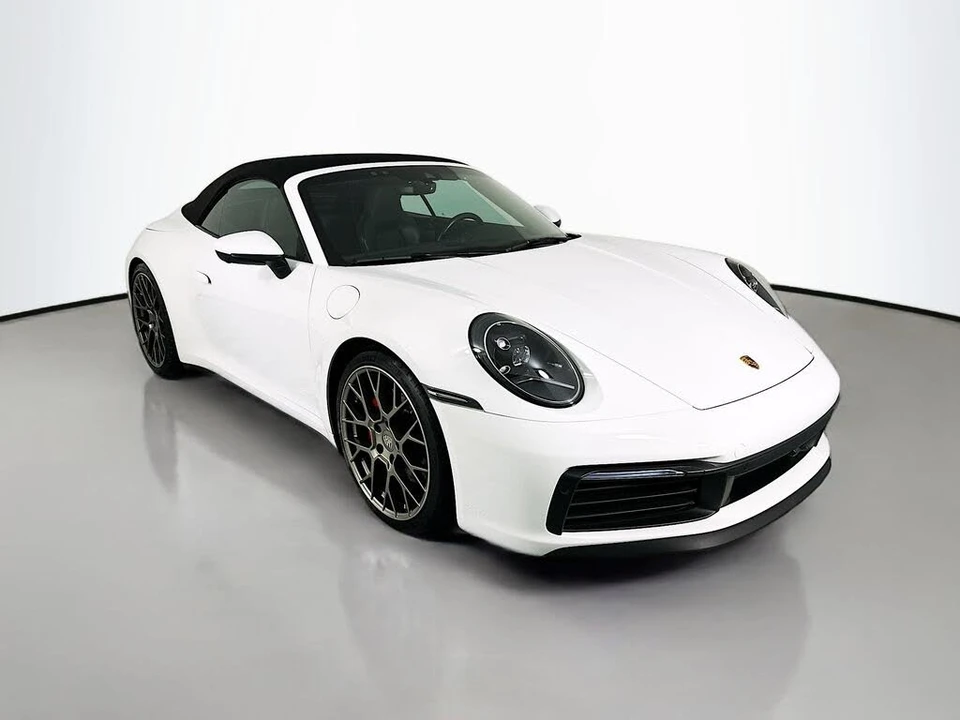 2023 Porsche 992 Carrera 4S - Image 7 of 31