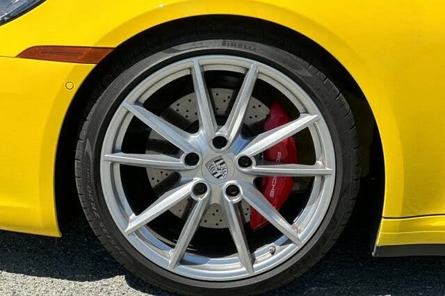 2023 Porsche 992 Carrera 4S - Image 30 of 31