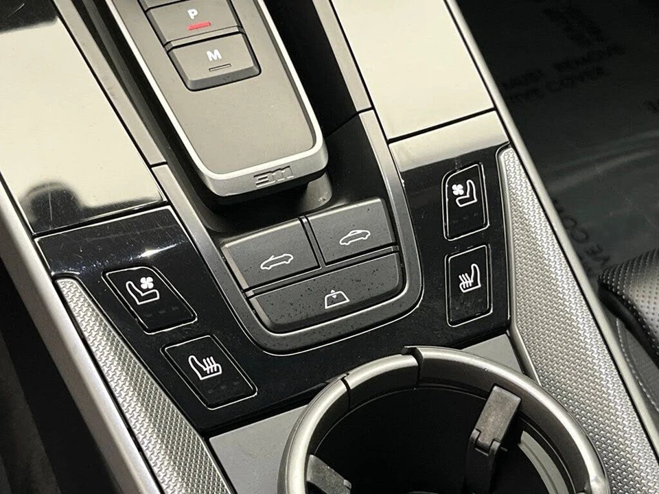 2023 Porsche 992 Carrera 4S - Image 17 of 31