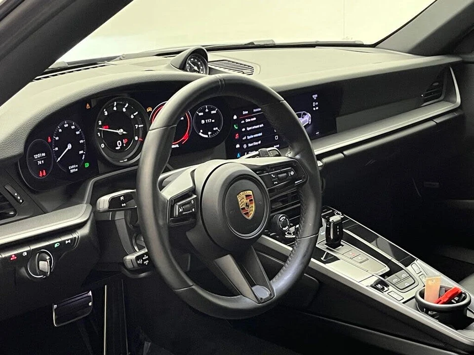 2023 Porsche 992 Carrera 4S - Image 4 of 31