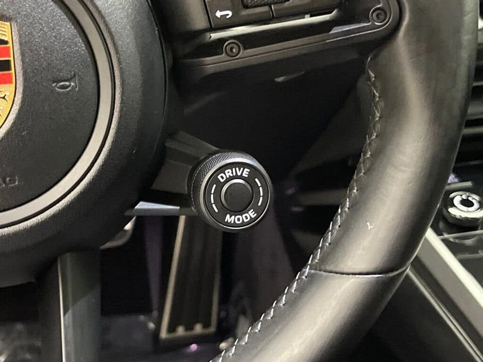 2023 Porsche 992 Carrera 4S - Image 15 of 31