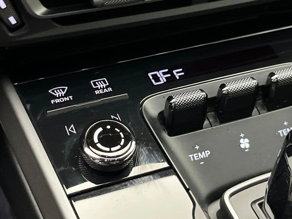 2023 Porsche 992 Carrera 4S - Image 21 of 31