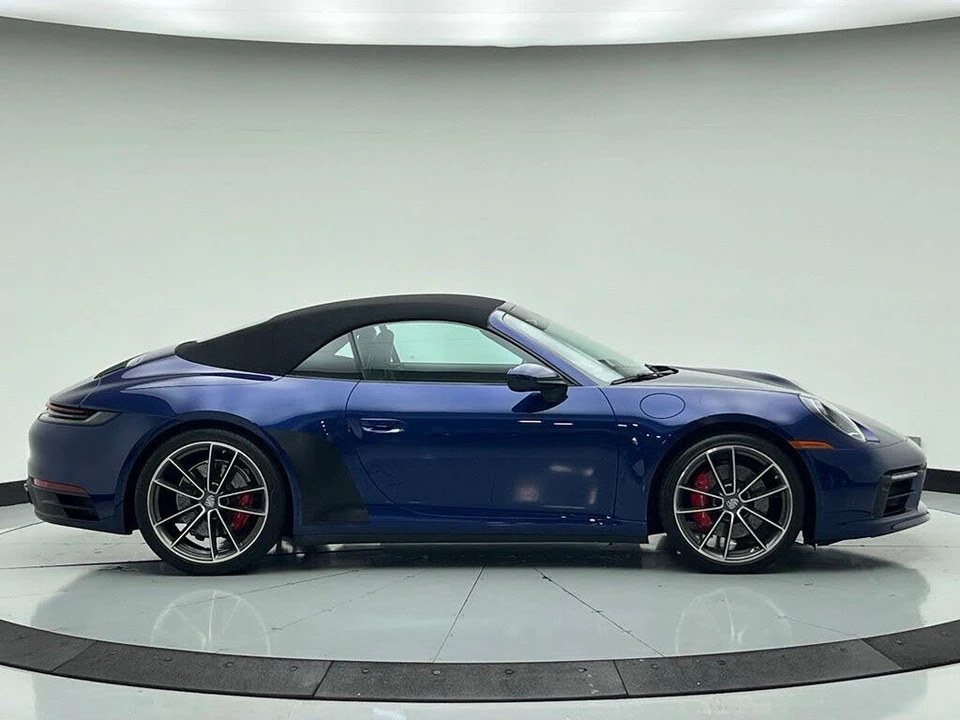 2023 Porsche 992 Carrera 4S - Image 6 of 31