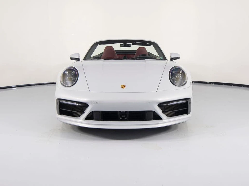 2023 Porsche 992 Carrera 4S - Image 13 of 17