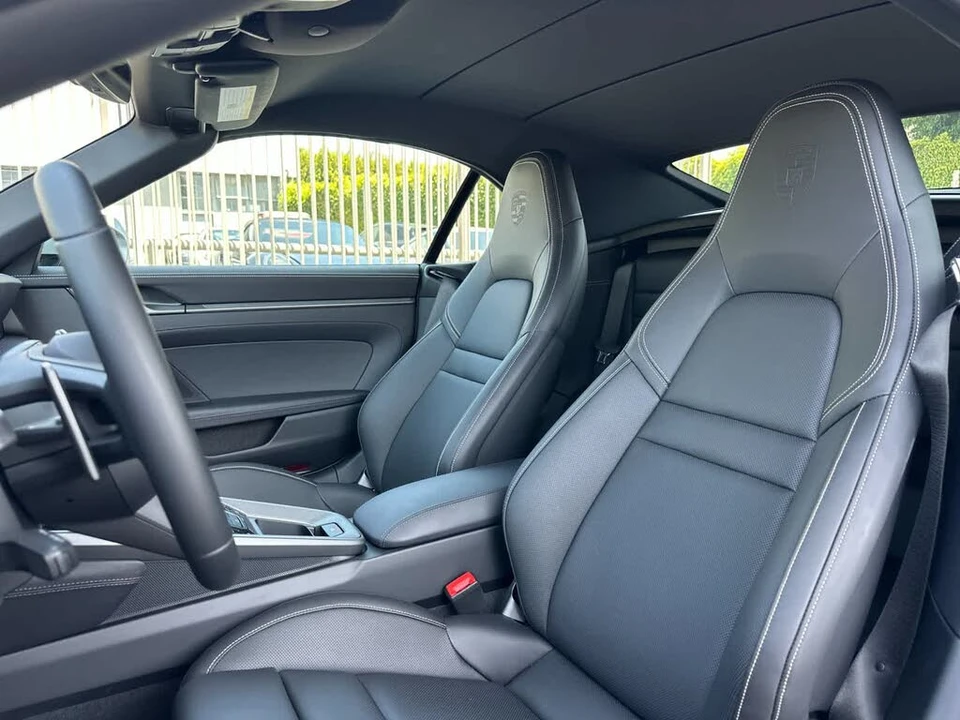 2023 Porsche 992 Carrera 4S - Image 5 of 29