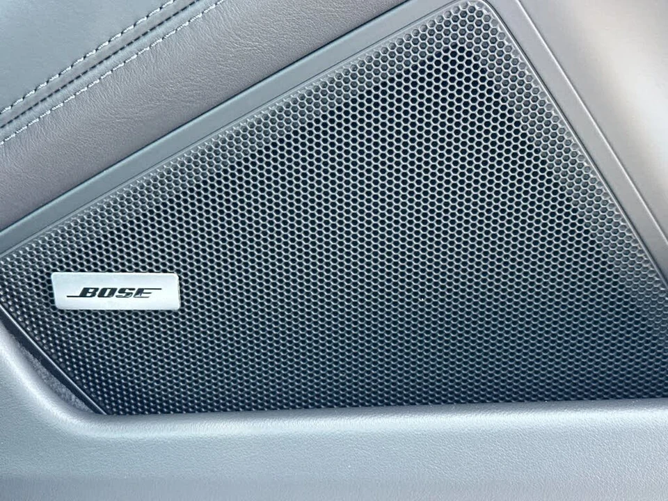 2023 Porsche 992 Carrera 4S - Image 16 of 29