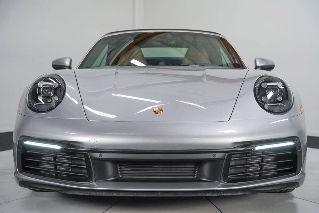 2023 Porsche 992 Carrera 4S - Image 15 of 31