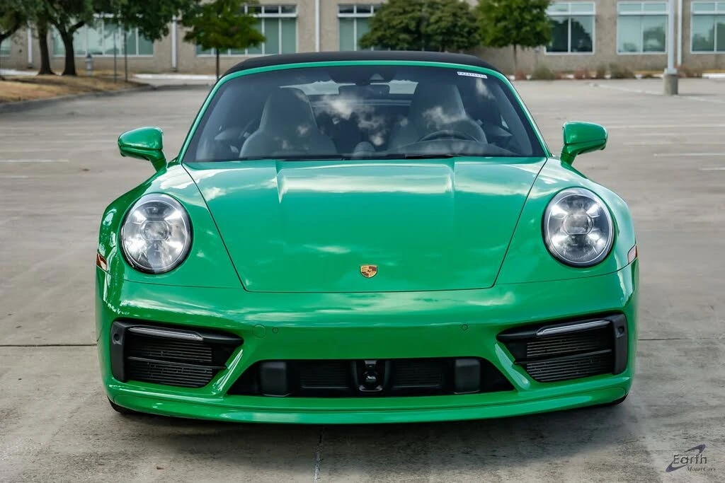 2023 Porsche 992 Carrera 4S - Image 27 of 31