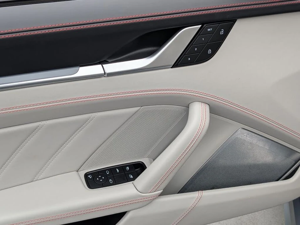 2023 Porsche 992 Carrera 4S - Image 20 of 25