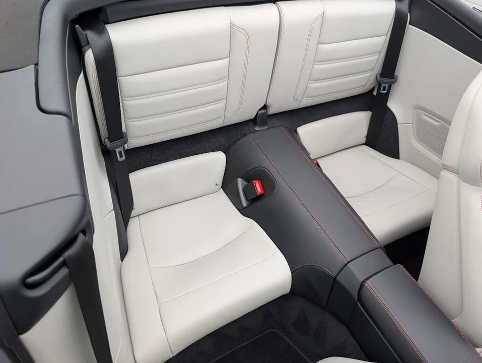 2023 Porsche 992 Carrera 4S - Image 7 of 25