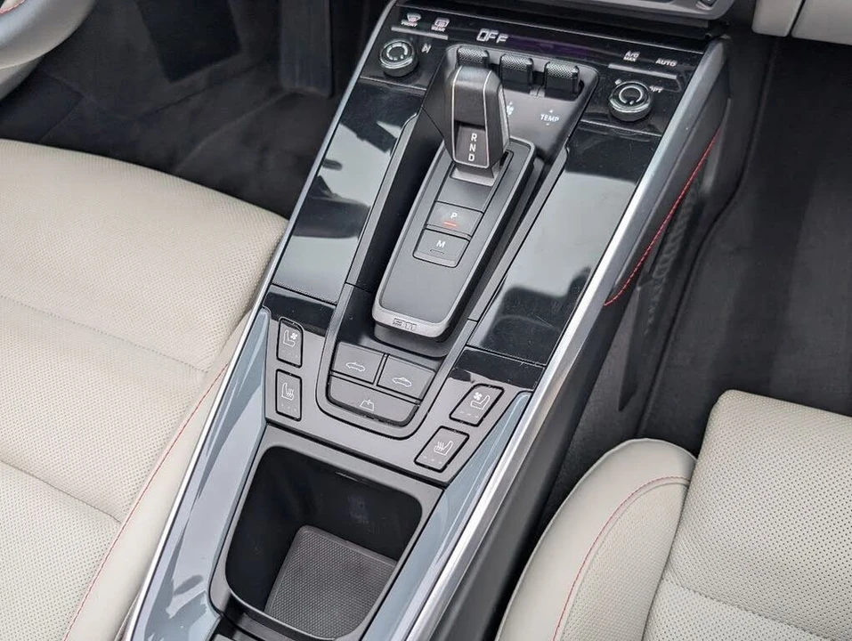 2023 Porsche 992 Carrera 4S - Image 15 of 25